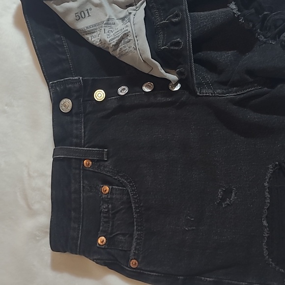 Levi's Black Jean Shorts - Picture 2 of 4